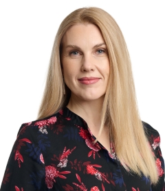 Partnerė, atsakinga už apskaitos skyriaus darbą